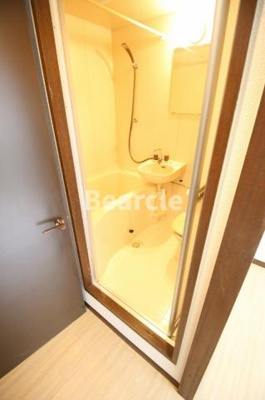 【トイレ】 | ヴェニルフエルテ | シンプルで使いやすいトイレです