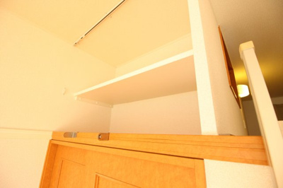 【収納】 | ＣＯＭＦＯＲＴひらのⅠ | ★クローゼット上収納★