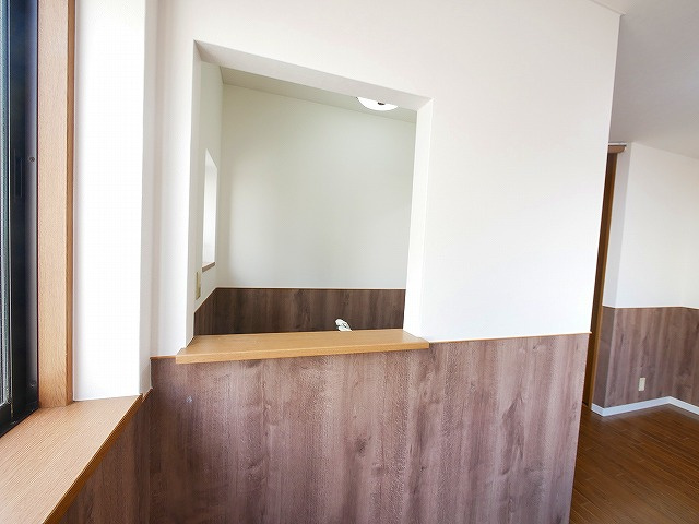 シャインロードミヤコの洋室