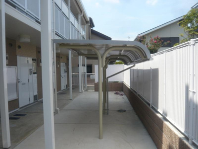 【その他共用部分】 | 黎 | 屋根付き駐輪場あります