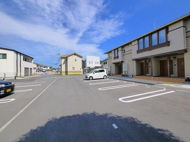 シャンテⅡの駐車場|駐車場があります
