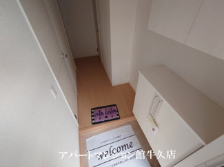 【玄関】 | フォレストヒルズ