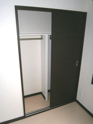 【収納】 | Ｋｉｋｕｓｈｉ  | 1Fフローリング
2Fカーペット