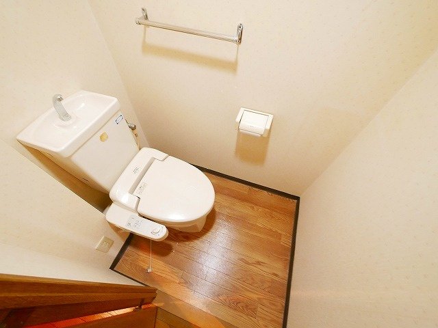 サニークレスト奈良公園南のトイレ|ゆったりとした空間のトイレです