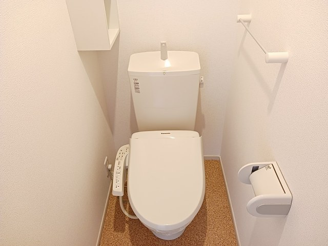 Casa SerenoⅡのトイレ