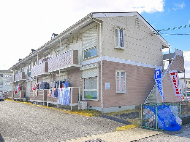 セピアコート（西九条町）の外観