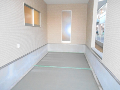 【外観】 | 川口市安行北谷/新築分譲住宅全1棟 | 雨につよい、ビルトイン。屋根付き車庫です。お得。