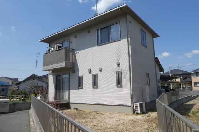 倉敷市浜町１丁目の一戸建ての外観