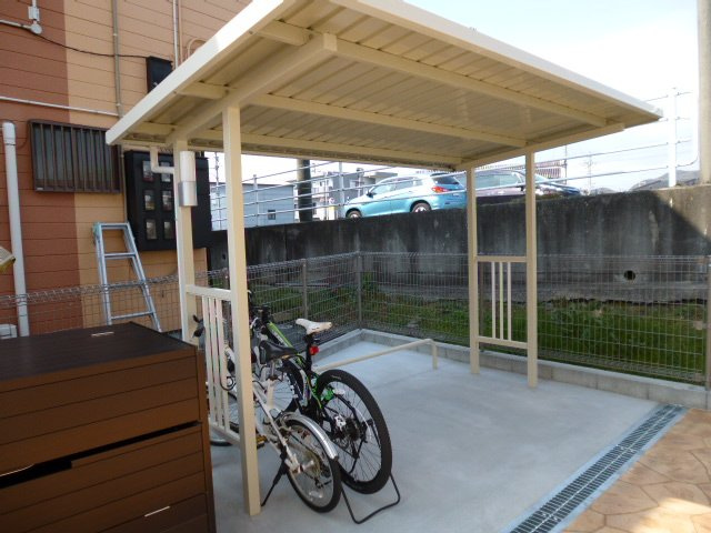 クレセントのその他共用部分|自転車置き場
