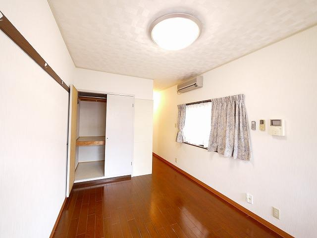 徳丸ハイツBの洋室
