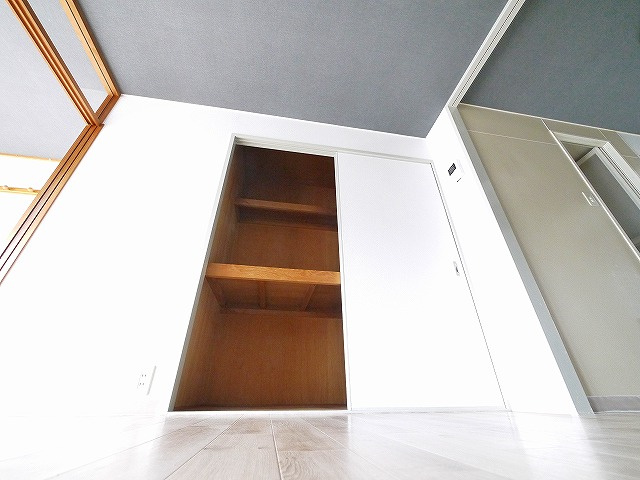 シティパレス市役所前Part2の収納