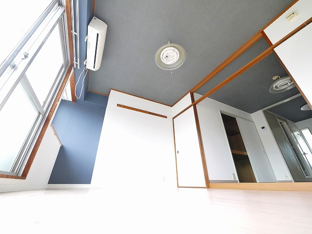 シティパレス市役所前Part2の洋室