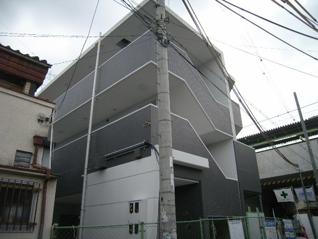 東大阪市永和１丁目の賃貸マンションの外観