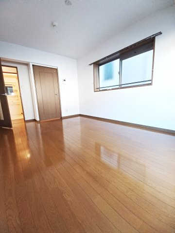 ヴィヴァーチェの洋室|※写真は同タイプの別室になります