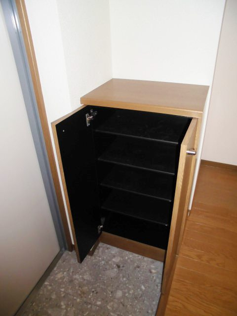 ヴィヴァーチェの収納|※写真は同タイプの別室になります