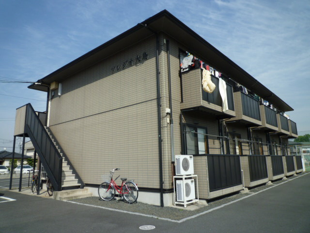 倉敷市大島のアパートの外観