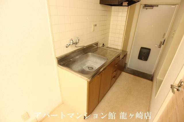 ウッディパレスフジBのキッチン