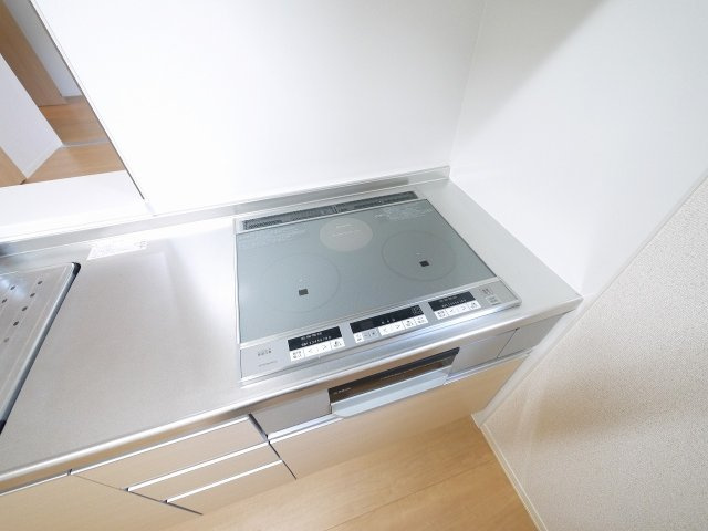 シャーメゾン七条の設備|コンロ付きです