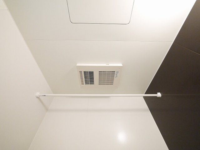 シャーメゾン七条の設備|浴室乾燥付きです