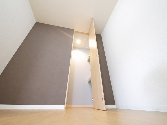 シャーメゾン七条の収納|専用の収納スペースです