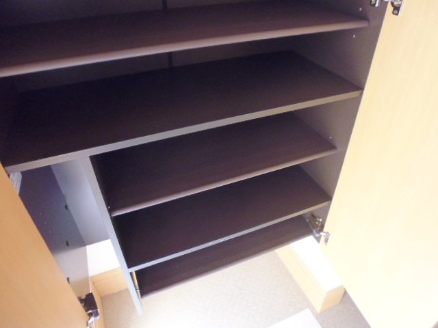 ポレールオリオンの玄関|シューズボックス