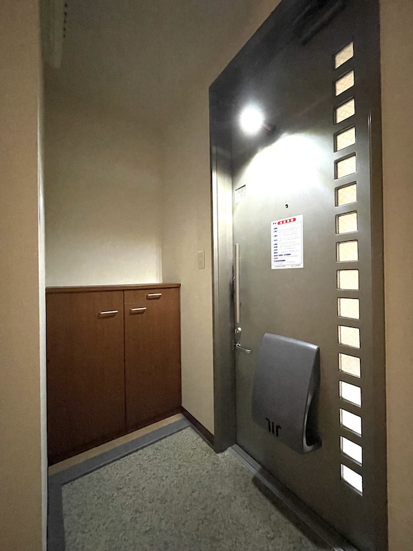 シャロームの玄関