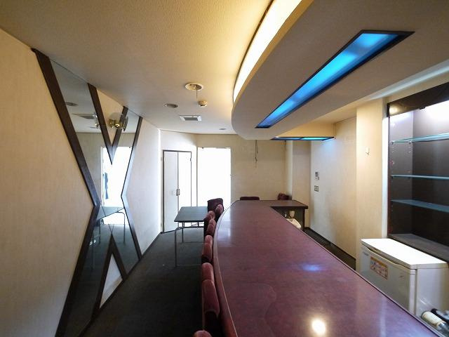 ベルサイユ奈良の内装