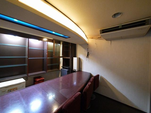 ベルサイユ奈良の内装