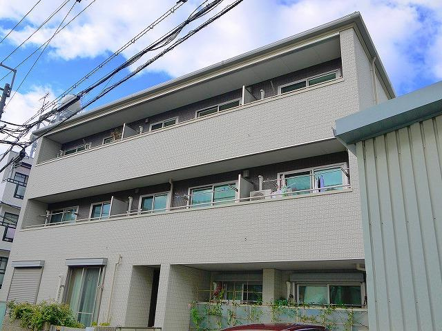 シャーメゾン富雄の外観|外はこのようになっています