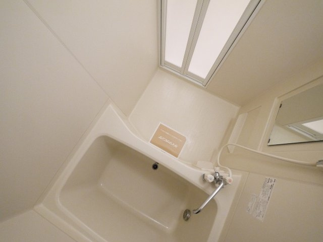 モナリエ六条の浴室|落ち着いた空間のお風呂です