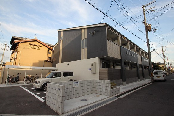 リバーサイド金岡七番館の外観
