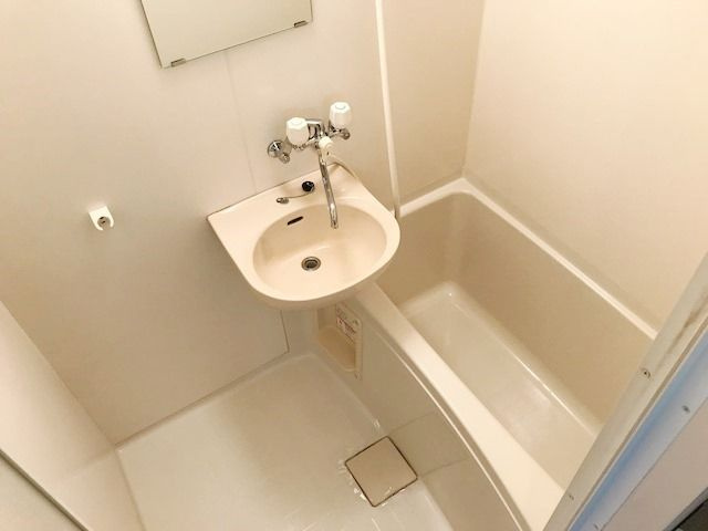 リバーサイド金岡Ⅱ番館の浴室