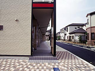 【エントランス】 | ファミリア