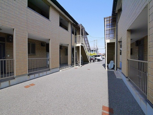 ドゥエットAのエントランス