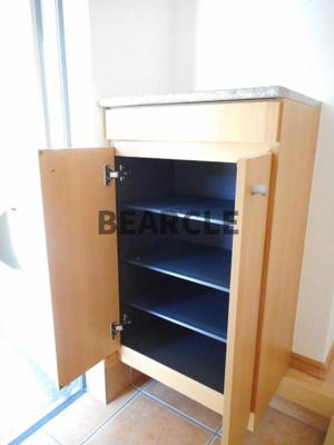 【玄関】 | メゾン・アルバ