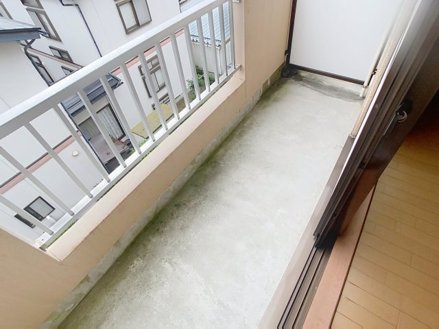 シャトーレⅡのバルコニー