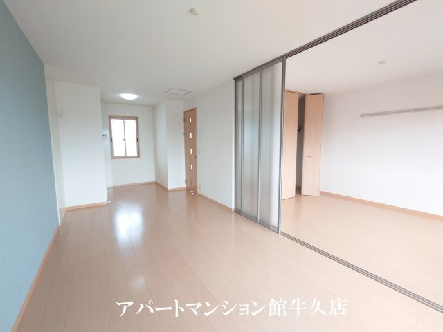 アークグレイスⅢの居間・リビング