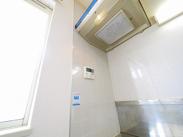 学園前サザンコートBの設備|給湯器リモコン付き