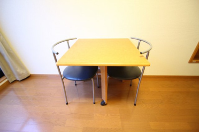 【設備】 | ラフォーレⅠ | ★椅子・机★