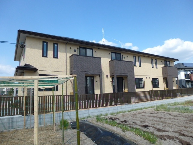 総社市門田のアパートの外観