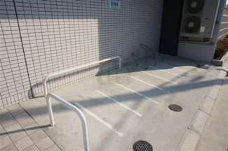 【駐車場】 | バイク置き場です