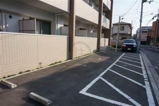 【駐車場】 | 敷地内駐車場です