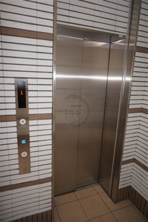 【エントランス】 | エレベーター付です