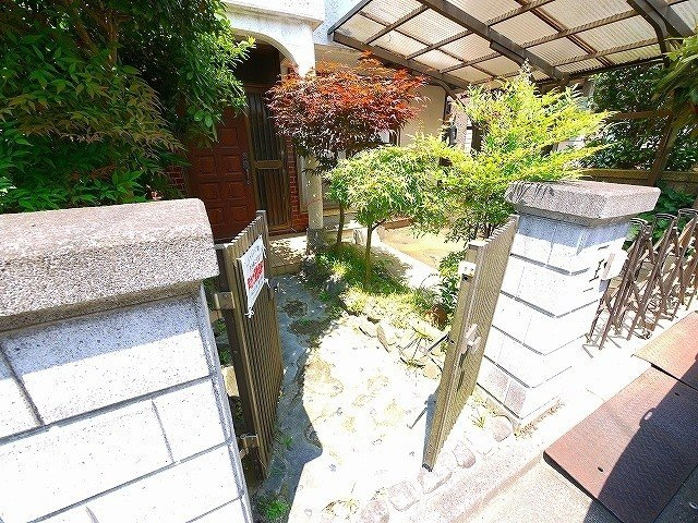 古市町戸建のエントランス|玄関スペース