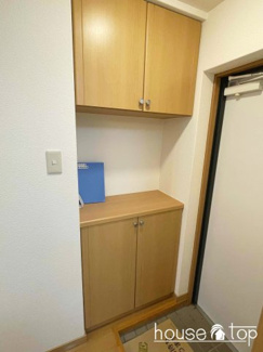 【玄関】 | ヴェルテ樋口（小松小・学文中学校区） | ヴェルテ樋口