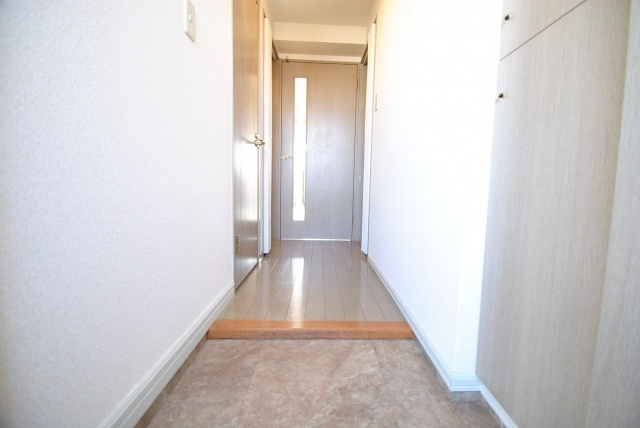 日吉壱番館の玄関|同建物　別号室　イメージ写真