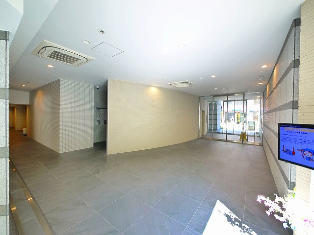 ファインフラッツ　奈良ザ・レジデンスのエントランス