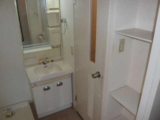 アルテハイム地行の洗面所|アルテハイム地行（1LDK）　洗面所