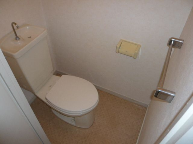 アルテハイム地行のトイレ|アルテハイム地行（1LDK）　トイレ