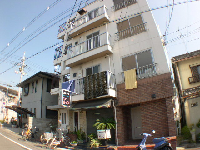 小阪マンションの外観